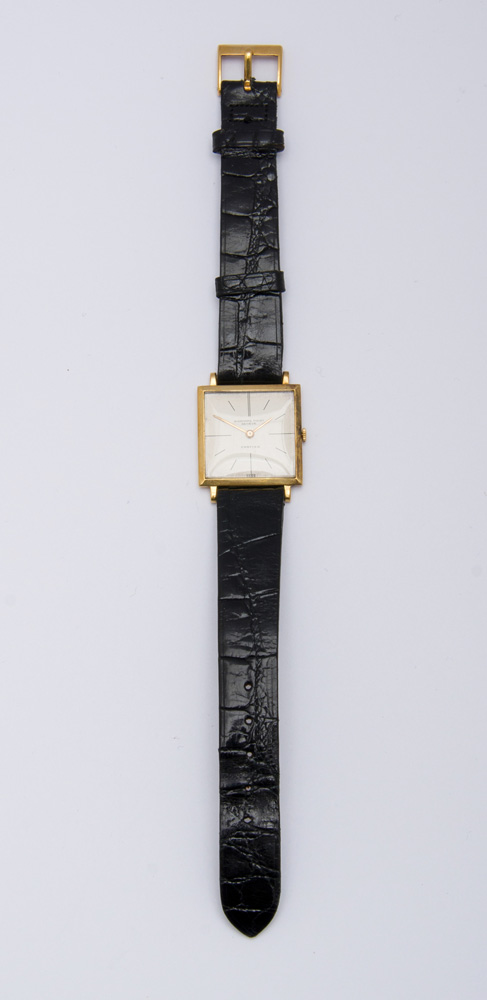 Appraisal: CARTIER K YELLOW GOLD WATCH Stamped ' ' jewel Face