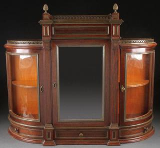 Appraisal: MAHOGANY CURVED GLASS VITRINE A SMALL MAHOGANY CURVED GLASS AND