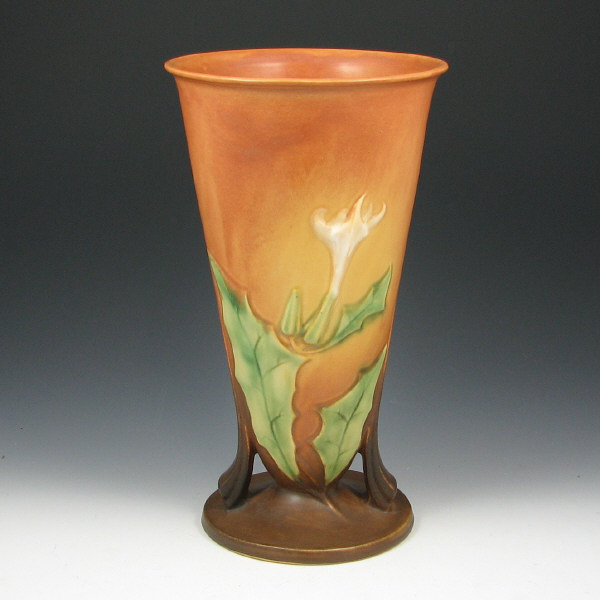 Appraisal: Roseville Thornapple - Vase - Mint Roseville Thornapple vase in