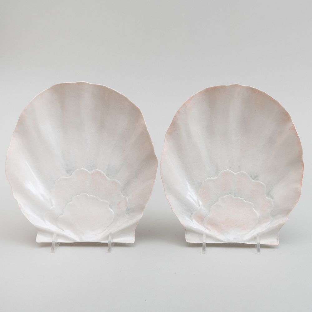 Appraisal: Two Vladimir Porcelain Shell Shaped Dishes Incised signature in long