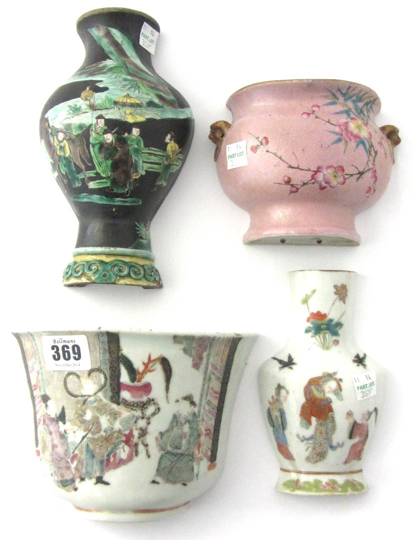 Appraisal: Four Chinse porcelain half vase wall pockets late th th