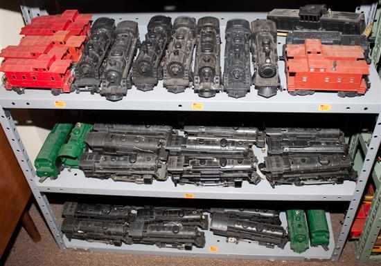 Appraisal: Large assortment of metal and plastic bodied steam locomotives and