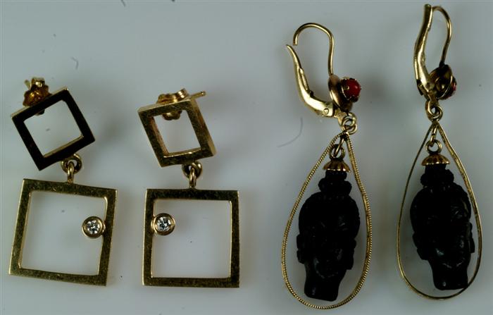 Appraisal: Pr of K YG earrings with exotic black jet ladies