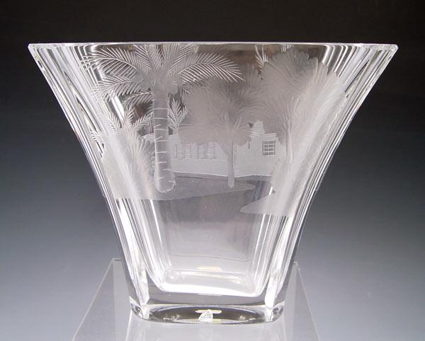 Appraisal: LEEKS KONSTGLASSLIPERI DATED SWEDISH ETCHED CRYSTAL VASE A mid century