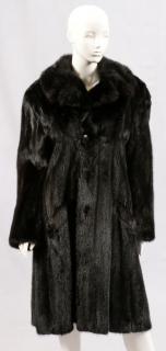 Appraisal: FREDRIK FURS GENTLEMAN'S MINK COAT FREDRIK FURS GENTLEMAN'S MINK COAT