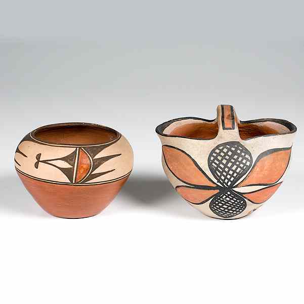 Appraisal: Santo Domingo and Zia Pottery lot of includes a Santo