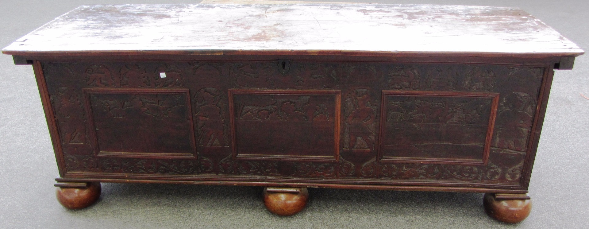 Appraisal: A th century Cypresswood trunk the plank top over a