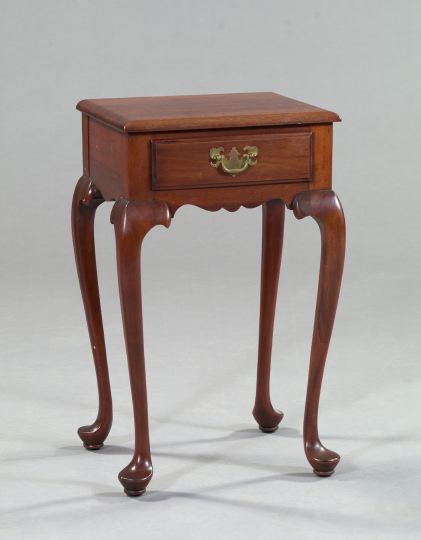 Appraisal: Queen Anne-Style Mahogany Side Table the front fitted with a