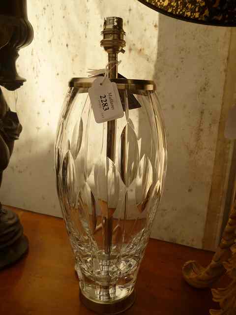 Appraisal: A PAIR OF STUART CRYSTAL CUT GLASS TABLE LAMPS of