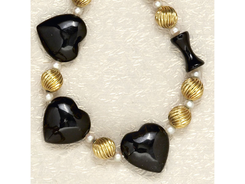 Appraisal: ONYX AND PEARL NECKLACE AND EARRINGS k yellow gold necklace