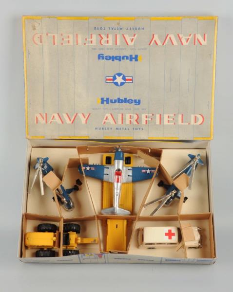 Appraisal: Hubley Boxed Navy Airfield Set The original box has some