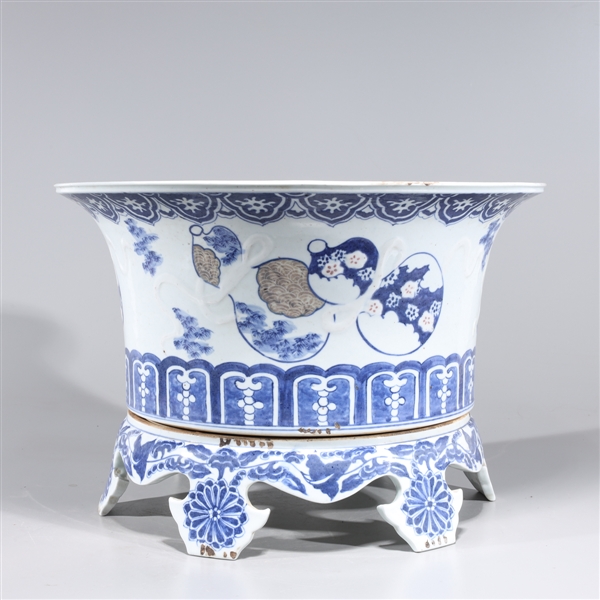 Appraisal: Chinese blue and white porcelain planter with foliate and gourd