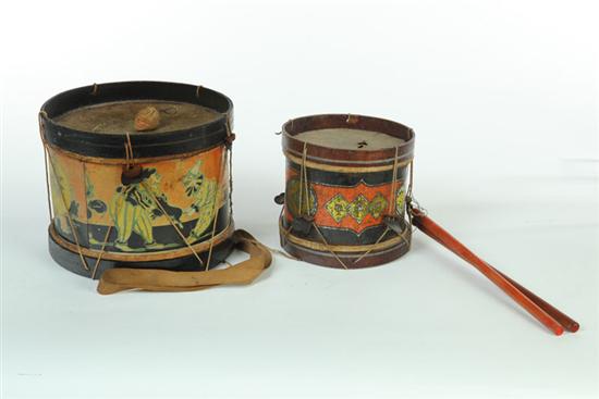 Appraisal: TWO TOY DRUMS American early th century Both have wood