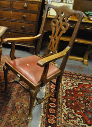 Appraisal: A set of six th century provincial oak dining chairs