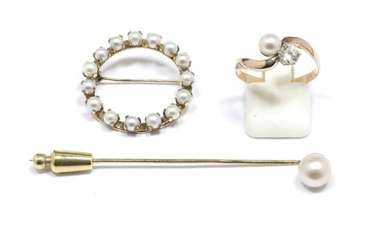 Appraisal: A PEARL AND DIAMOND RING PEARL BROOCH and PIN circa