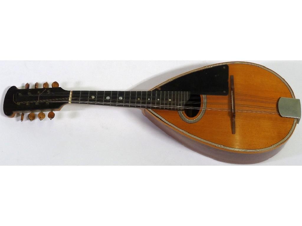 Appraisal: CIRCA 's MANDOLIN EIGHT EIGHT STRINGS labelled 'John E Dallas-