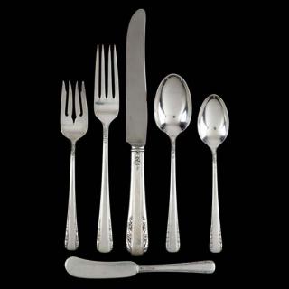 Appraisal: International Courtship Sterling Silver Flatware Service pieces including knives in