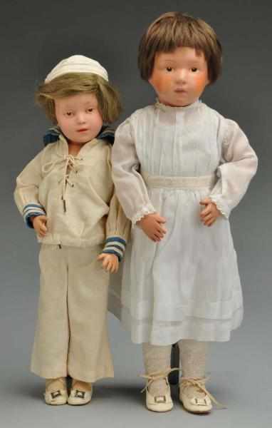 Appraisal: Lot of Schoenhut Character Dolls Description Both all wood and