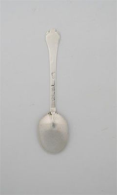 Appraisal: A james II small trefid spoon ribbed rattail maker 'WM'