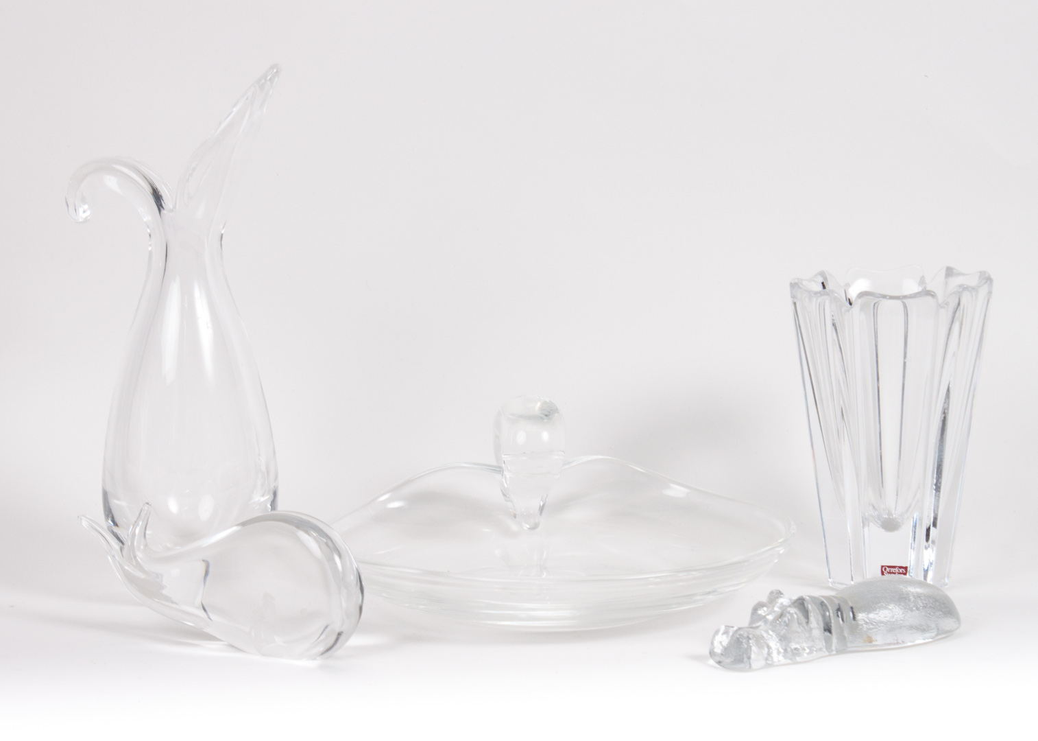 Appraisal: Five Steuben Orrefors and Kosta Boda glass items Steuben -