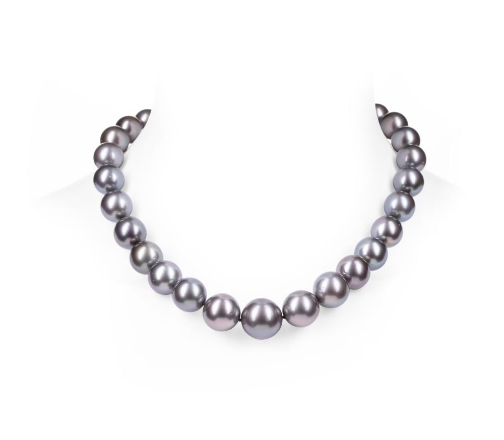 Appraisal: kt White Gold Tahitian Pearl and Diamond Necklace graduated silver