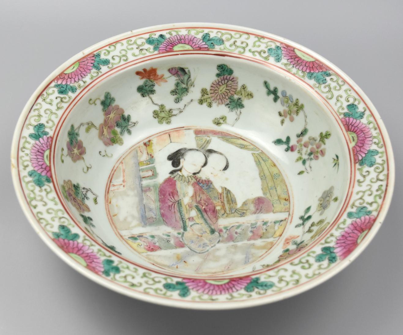 Appraisal: CHINESE FAMILLE ROSE BASIN W LADIES TH C big famille