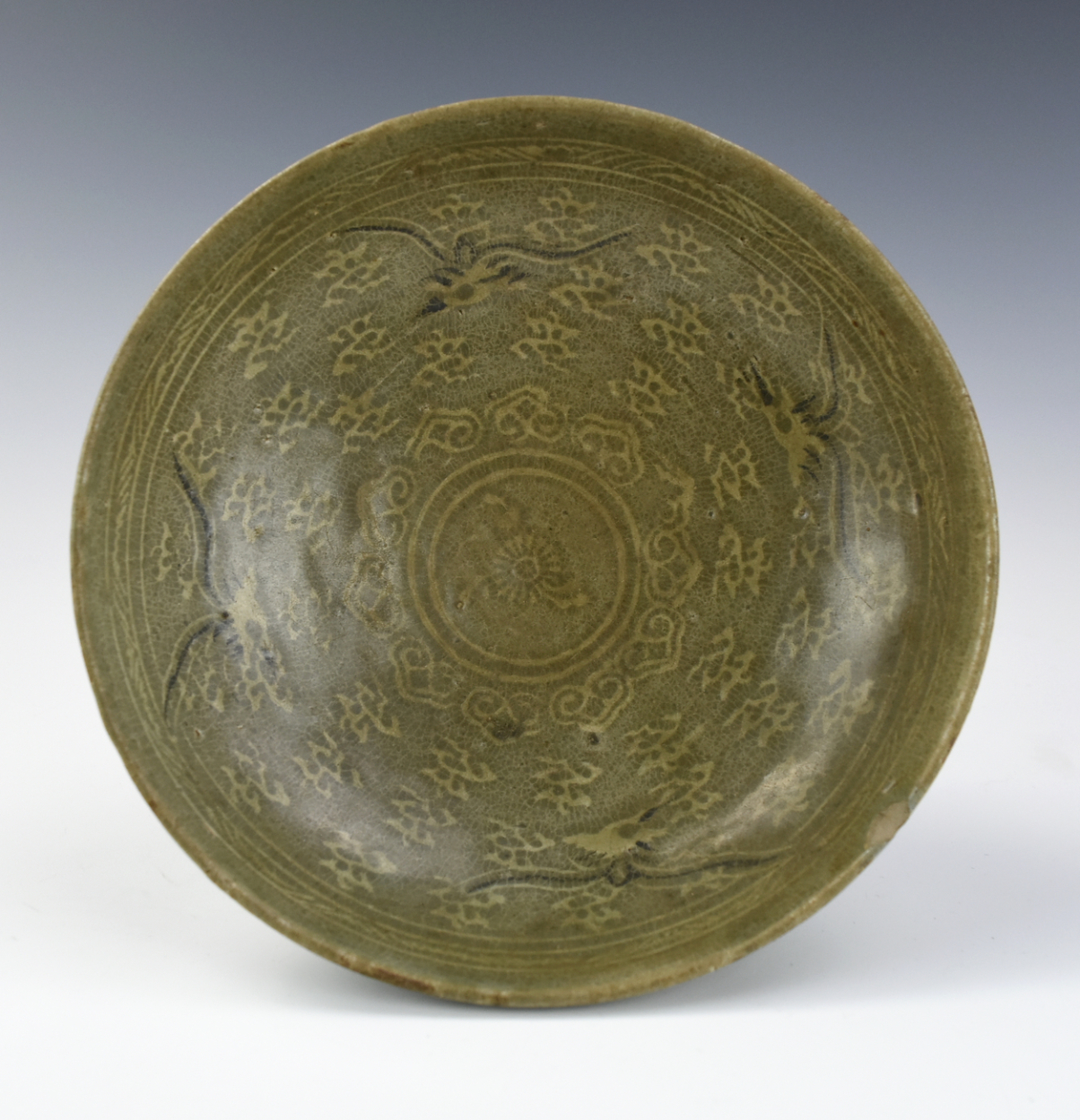 Appraisal: KOREAN CELADON GLAZED BOWL W CRANE - TH C the