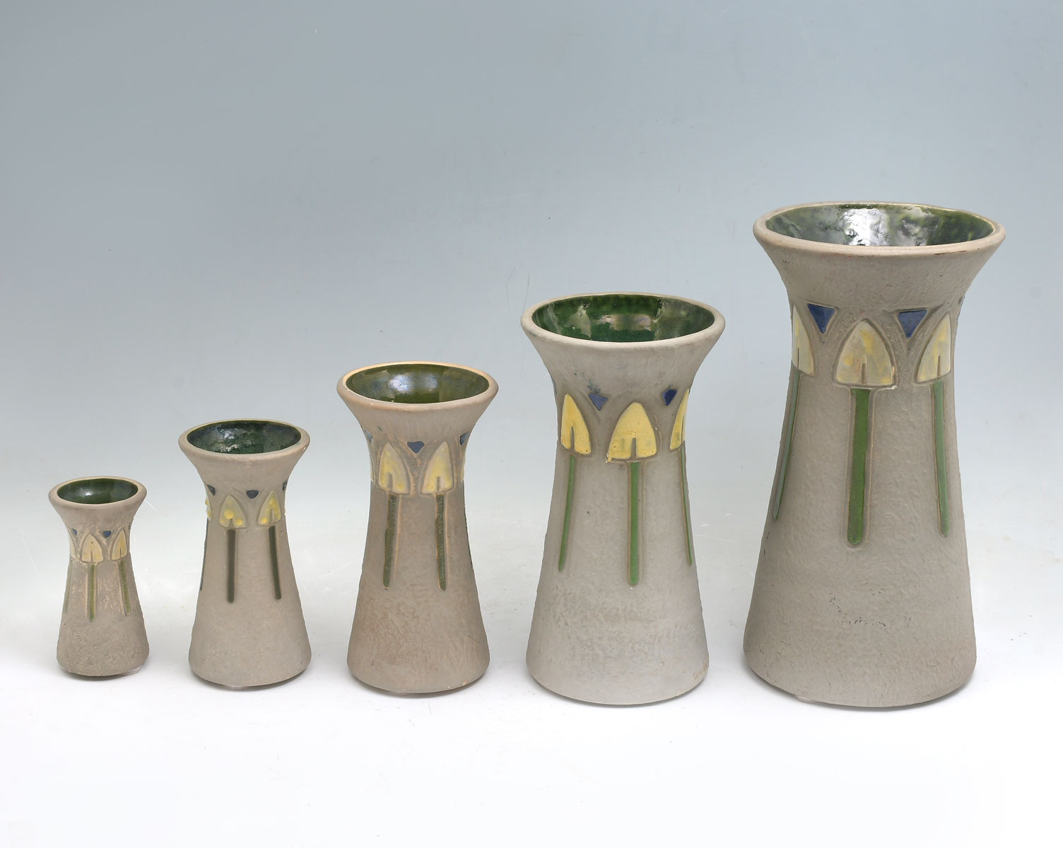 Appraisal: PC ROSEVILLE POTTERY ''MOSTIQUE'' GRADUATED VASES Graduated Mostique vases Largest