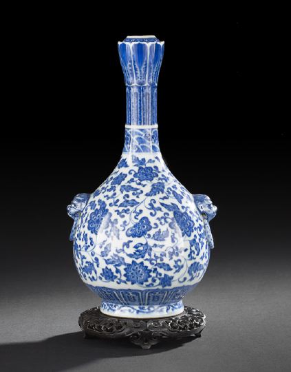 Appraisal: Chinese Blue and White Porcelain Garlic-Head Vase the bulbous body