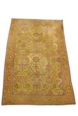 Appraisal: A Ziegler carpet Arak Sultanabad north west Persia late th