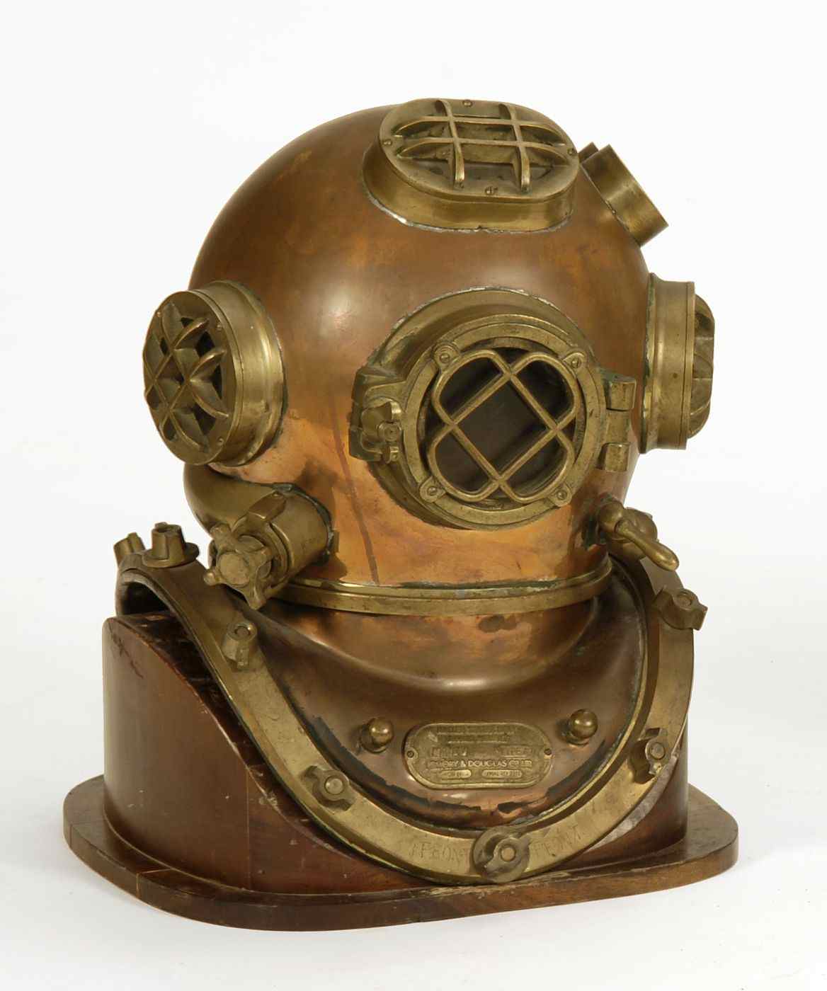 Appraisal: COPY OF A BRASS DIVING HELMETMid- th CenturyWooden stand Height