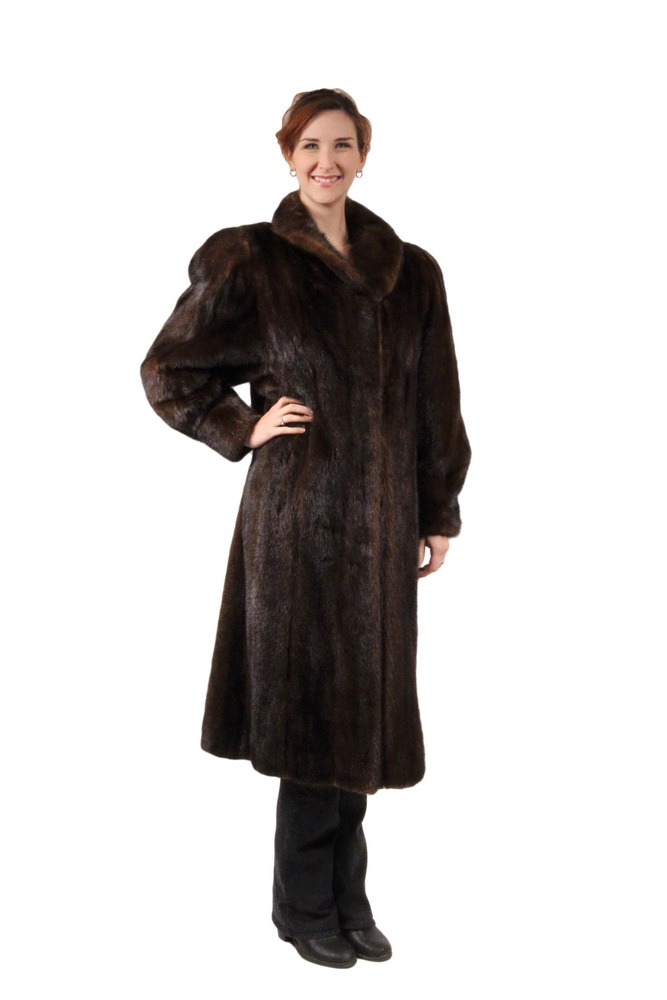 Appraisal: MINK COAT - Full-Length Natural Chocolate Ranch Mink Coat made