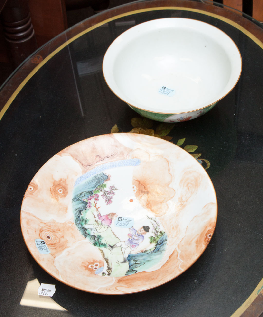 Appraisal: Oriental plate and bowl