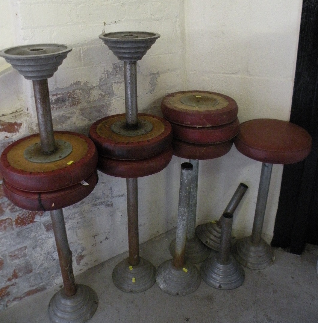 Appraisal: Various mid- thC Du-Al retro bar stools with wooden circular