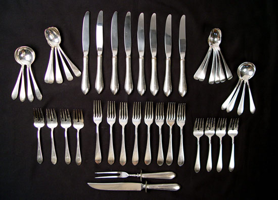 Appraisal: DOMINICK HAFF ESTATE STERLING FLATWARE SERVICE pieces in the Mayflower