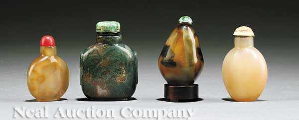 Appraisal: A Group of Four Chinese Agate and Agate Glass Snuff