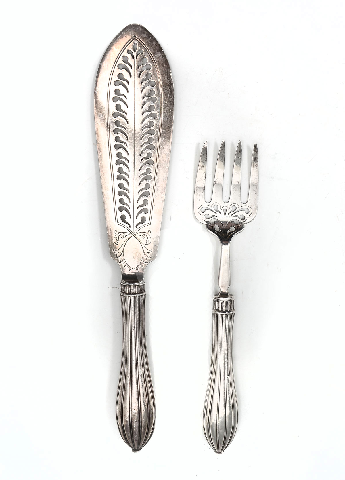 Appraisal: STERLING FISH SERVING SET MARTIN HALL AND CO Approx weighable