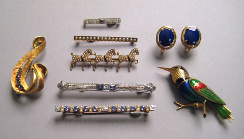 Appraisal: K gold and sapphire pin together with a K gold