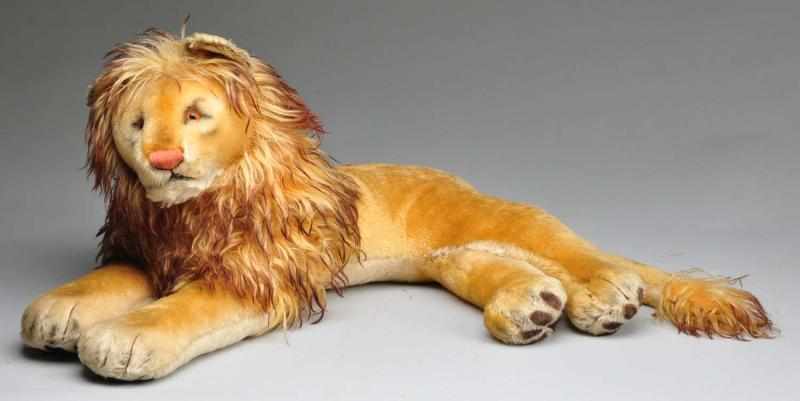 Appraisal: Large Steiff Leo the Lion Description No ear button or