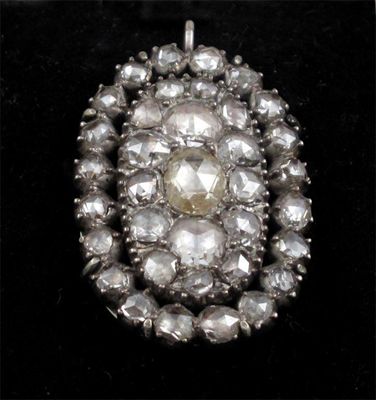 Appraisal: A George III diamond brooch pendant Pav set with rose