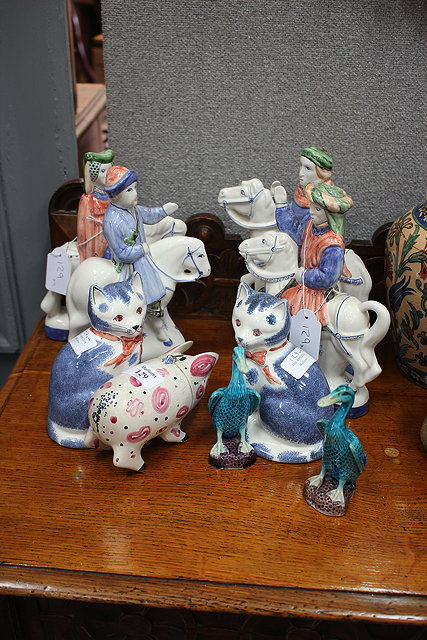 Appraisal: A RYE POTTERY PIG two Rye Pottery cats and four