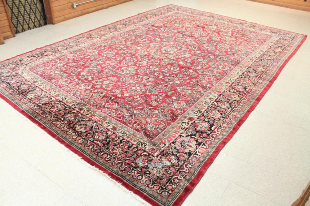 Appraisal: SEMI-ANTIQUE PERSIAN SAROUK CARPET Markazi Province northwestern Iran overall floral