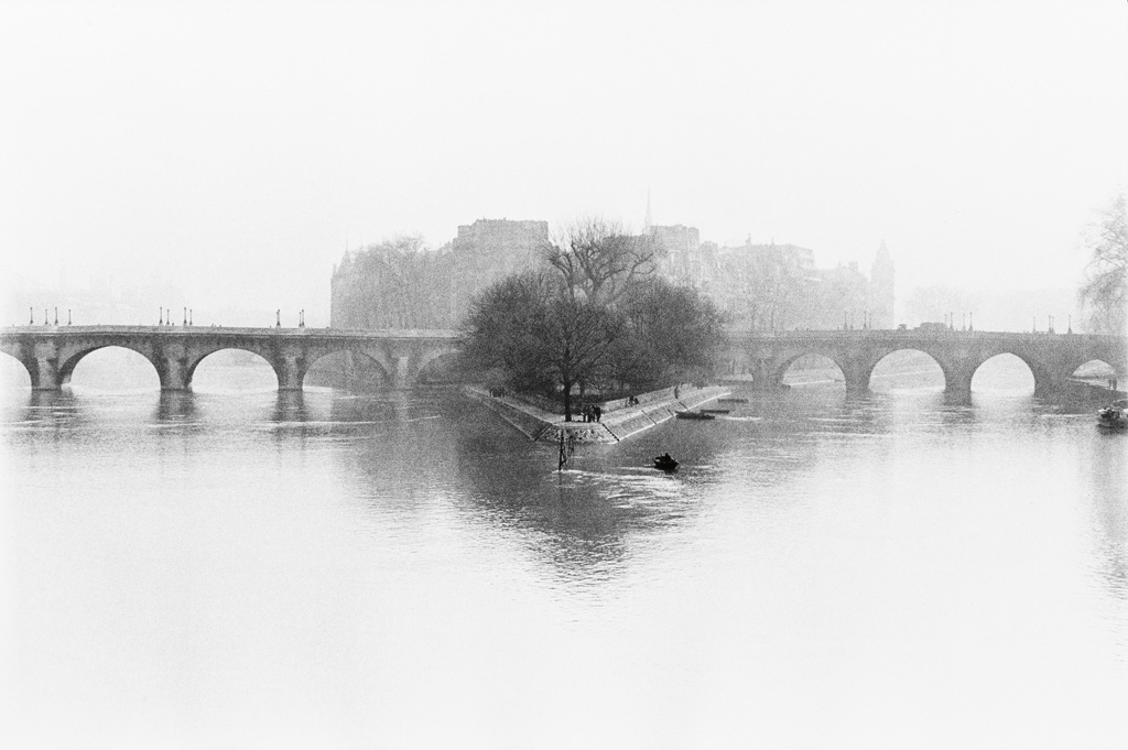 Appraisal: CARTIER BRESSON HENRI - Ile de la Cit Paris France