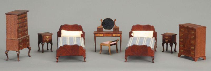 Appraisal: Lynnfield Queen Anne Bedroom Suite America mid th century a