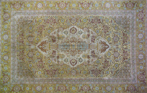 Appraisal: HERIZ Room-size rug with large celadon ochre and ivory central