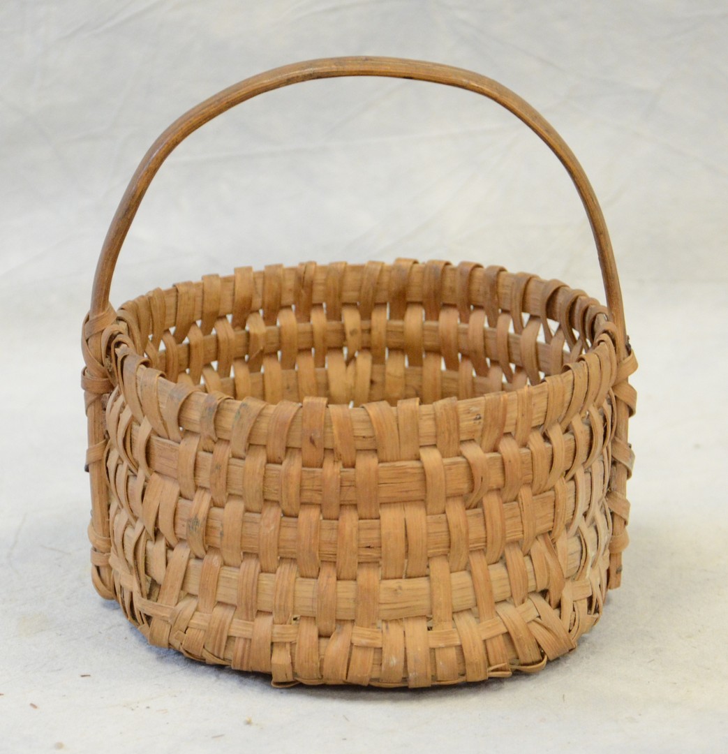 Appraisal: Oak splint miniature gathering basket cut nail construction c -