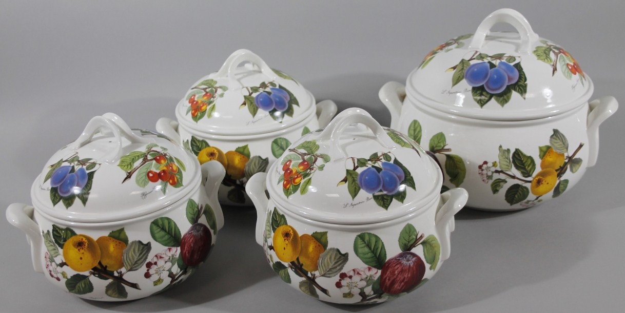 Appraisal: A thC Portmeirion Pomona pattern lidded tureen cm high and