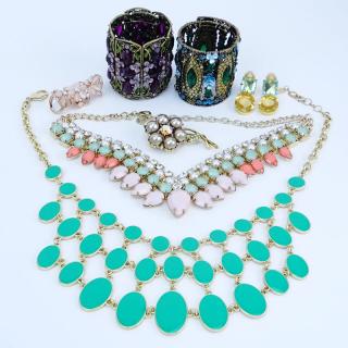 Appraisal: Grouping of Seven Vintage Costume Jewelry Grouping of Seven Vintage