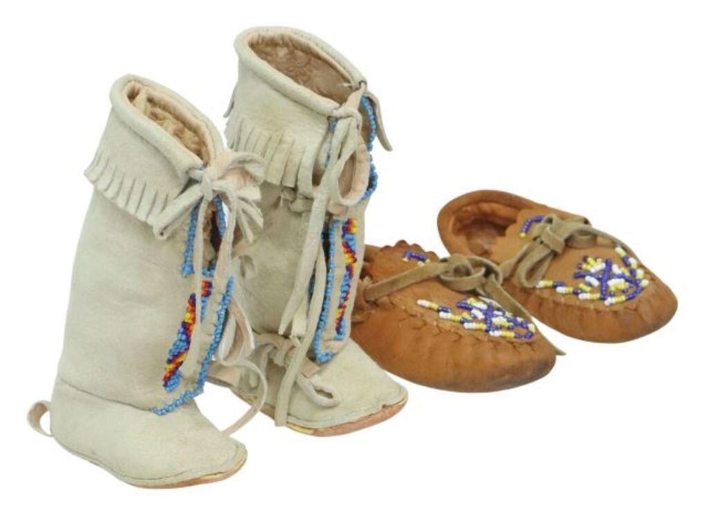 Appraisal: pair Native American child's hide moccasins comprising pair trading post-style