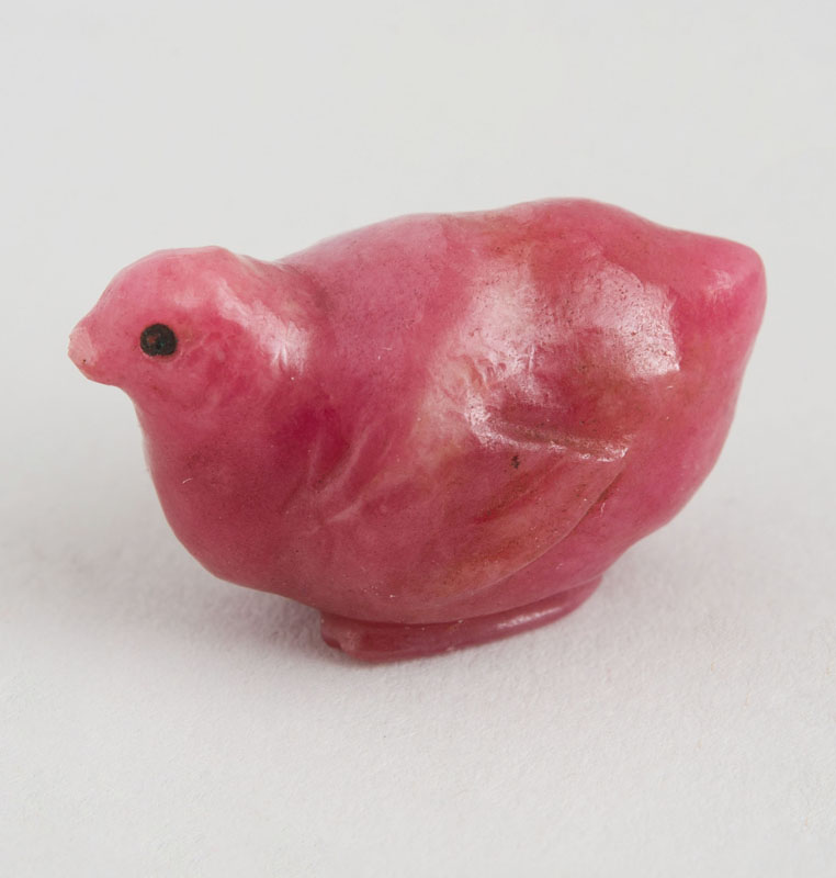 Appraisal: ATTRIBUTED TO FABERG RUSSIAN RHODONITE MINIATURE FIGURE OF A CHICKEN